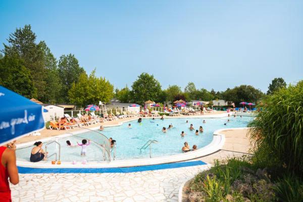 Camping Officiel Siblu Domaine De Dugny Onzain Zewnętrze zdjęcie